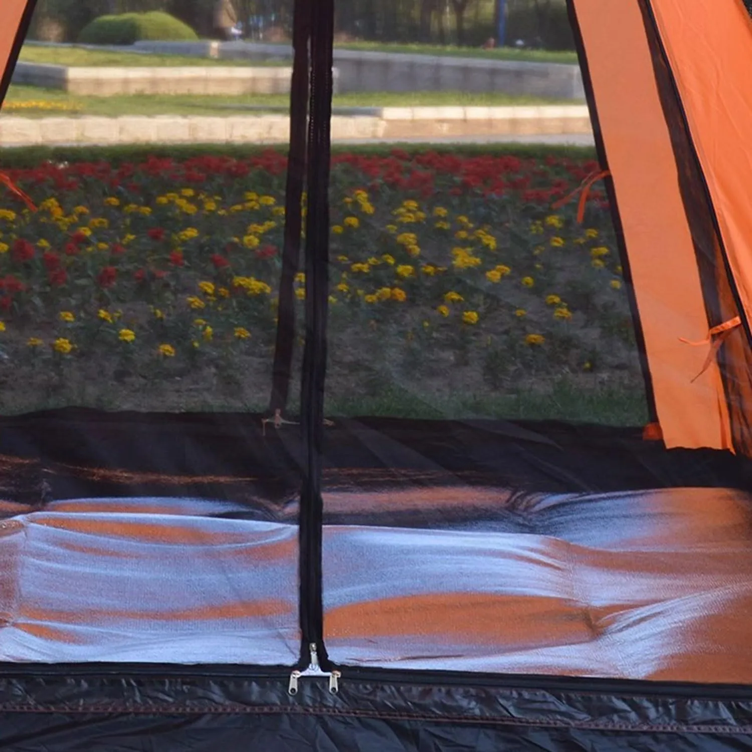 Aluminium Sleeping Mat Foam Mats, Sleeping Mat 4mm Thick Outdoor Double-Sided Moisture-Proof Foldable Tent for Camping Insulated Mat Foldable Tent Mat Floor Mat Thermal Mat