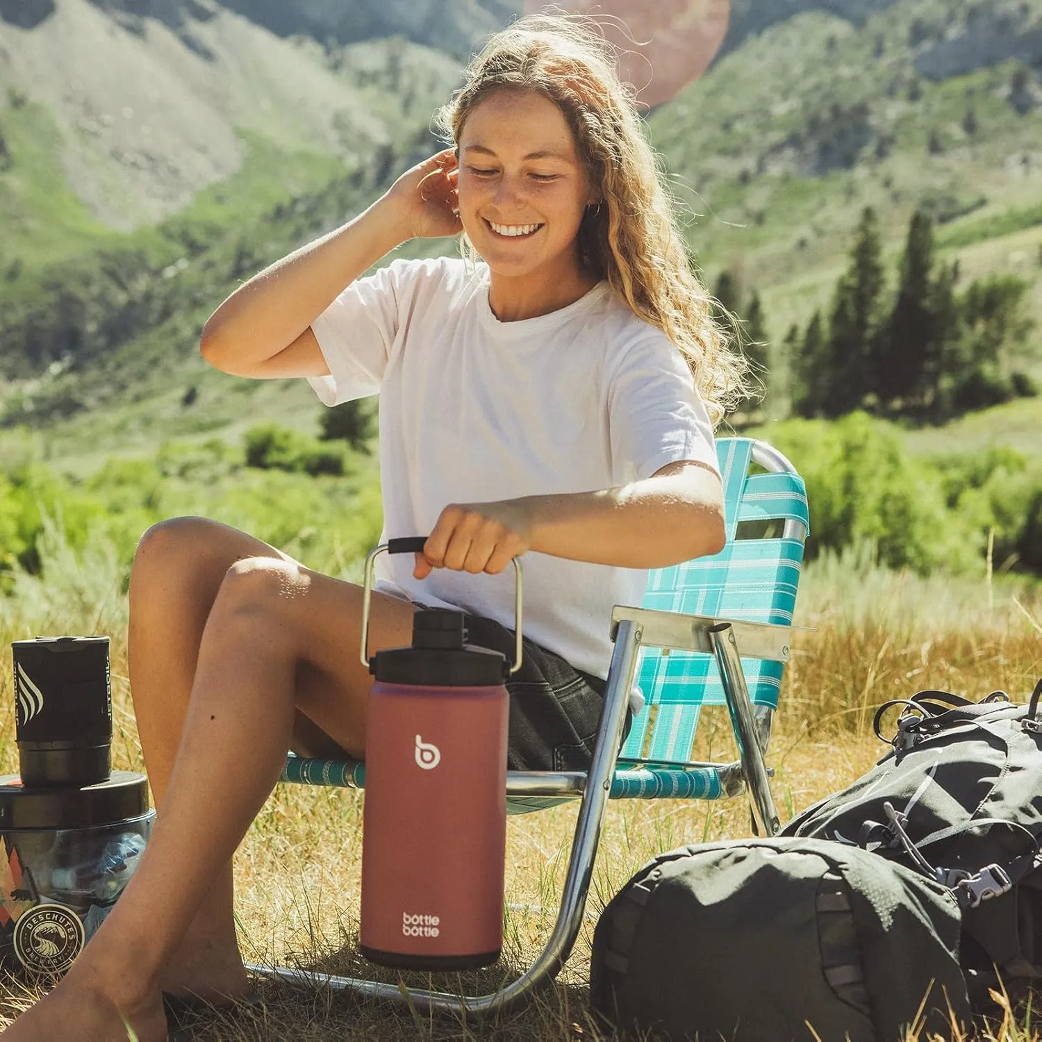BOTTLE BOTTLE Insulated Water Bottle 64 oz with Straw and Dual-use Lid Half Gallon Water Jug Vacuum Stainless Steel for Workout and Sports Insulated Beer Growler with Handle Red