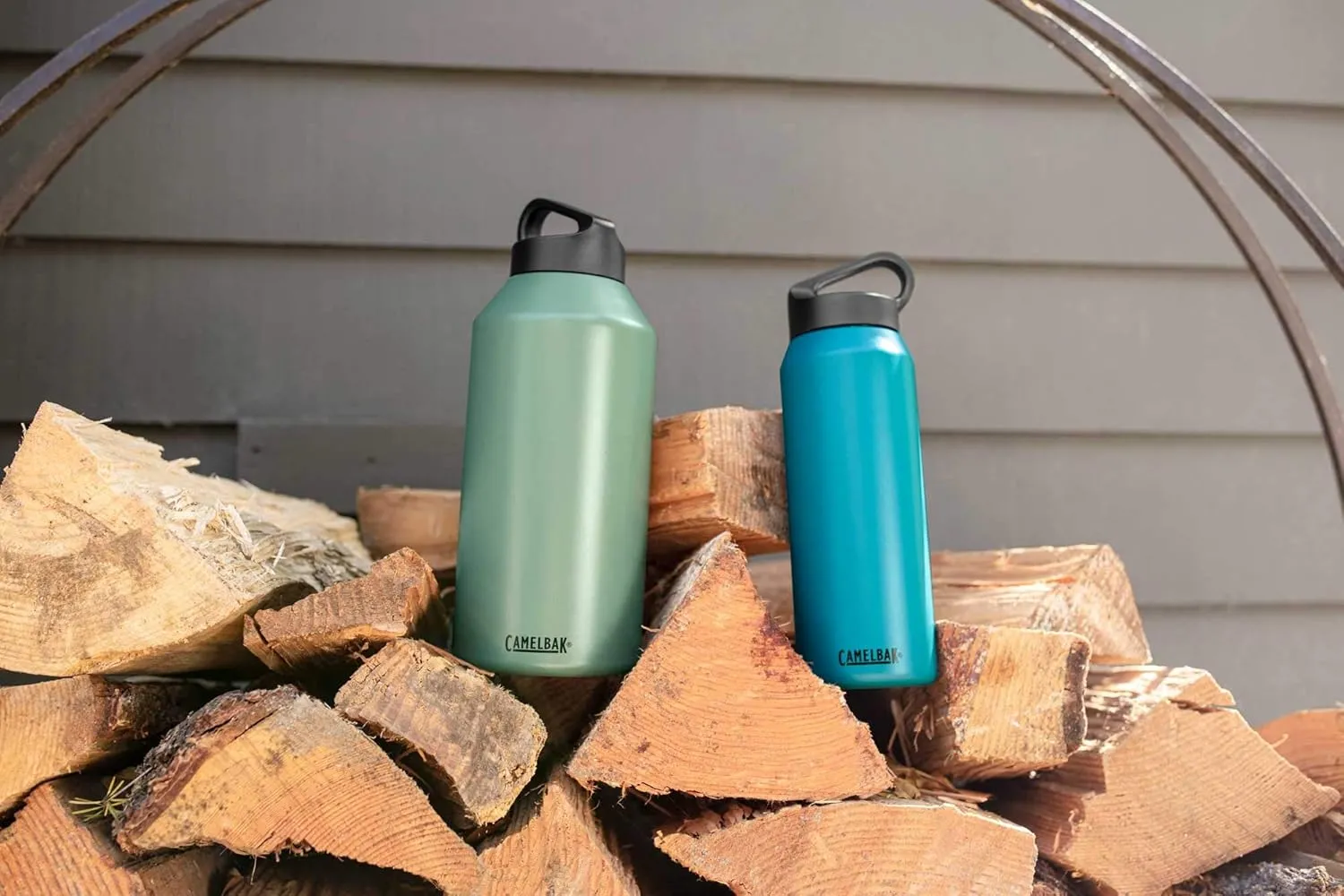 CamelBak Carry Cap Bottle - Vacuum Insulated Stainless Steel - Easy Carry
