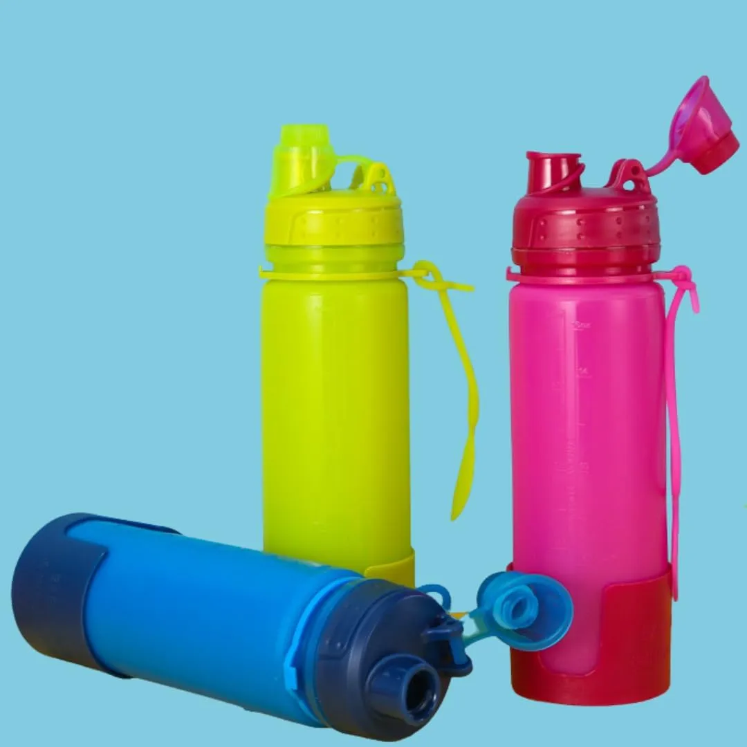 Collapsible Water Bottle 500ml 17oz – BPA-Free Leak-Proof Silicone Bottle with Carabiner | Foldable, Lightweight & Reusable – Perfect for Travel, Gym, Hiking (Green)