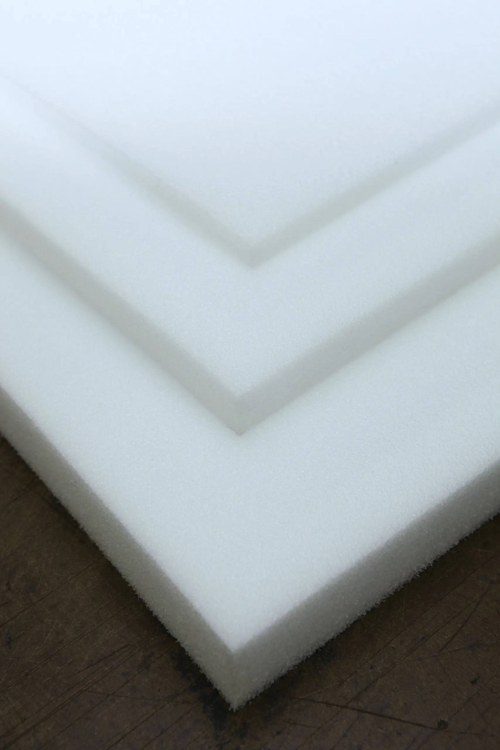 COLORED POLYETHYLENE SHEETS 47X108