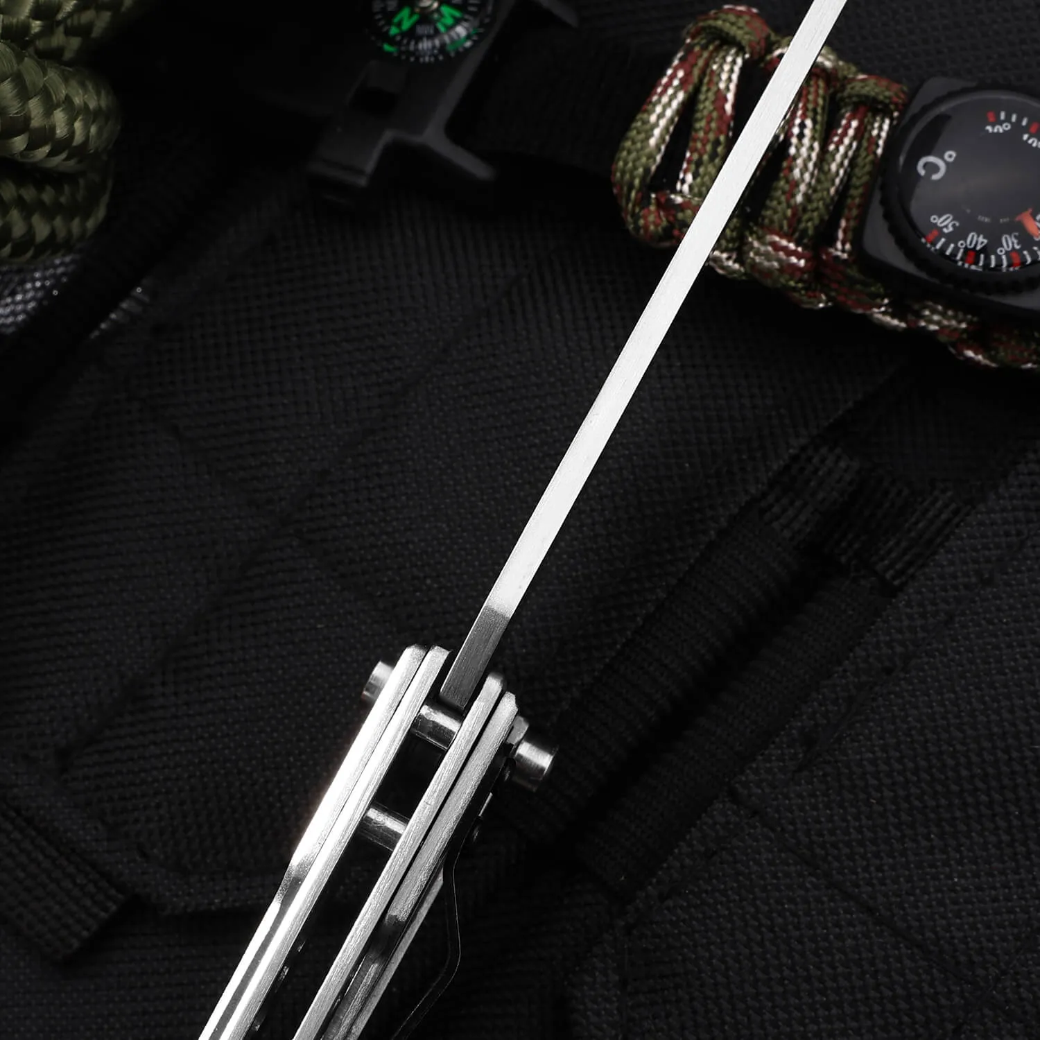 DC53 Gravity Pocket Knife