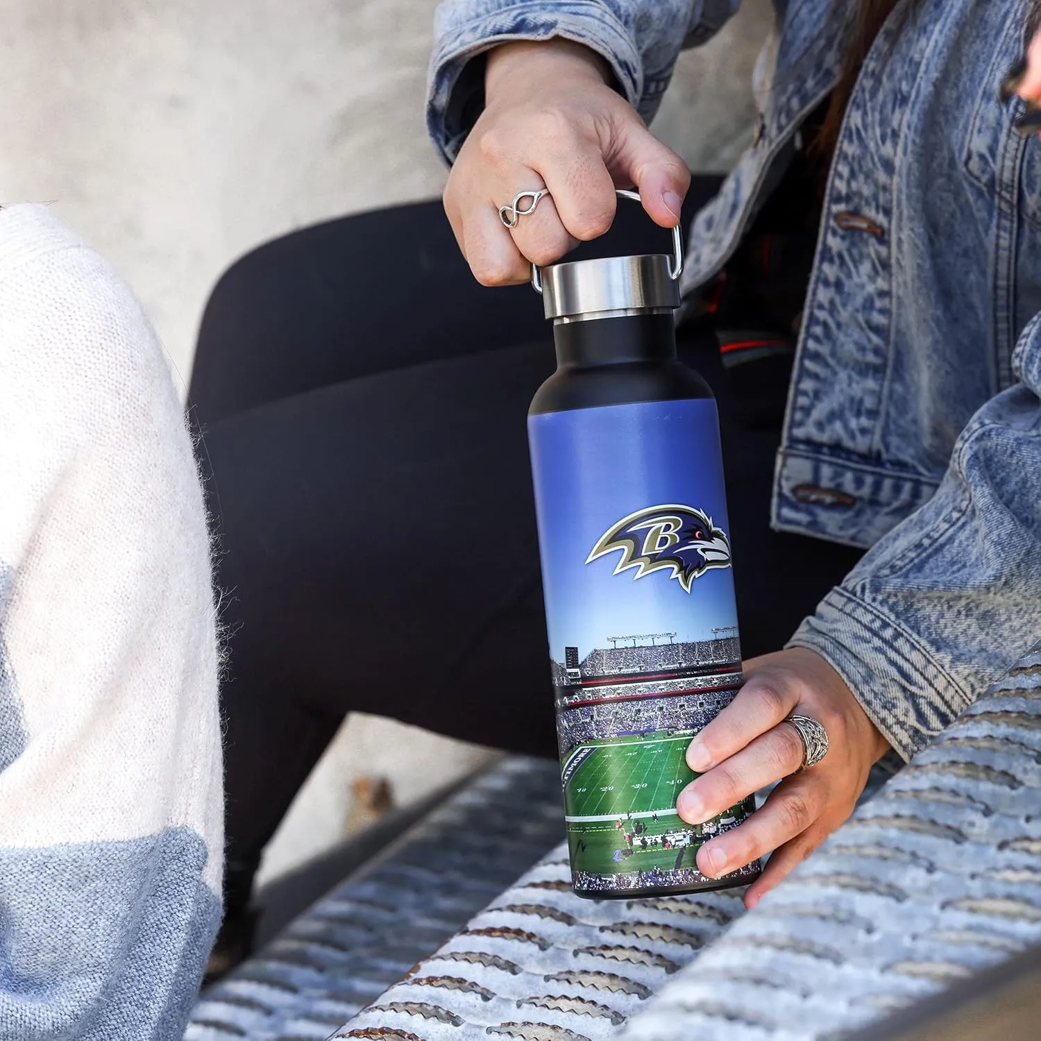 foco NFL unisex-adult NFL Team Logo 25oz Insulated Stainless Steel Travel Home Field Hydration Bottle