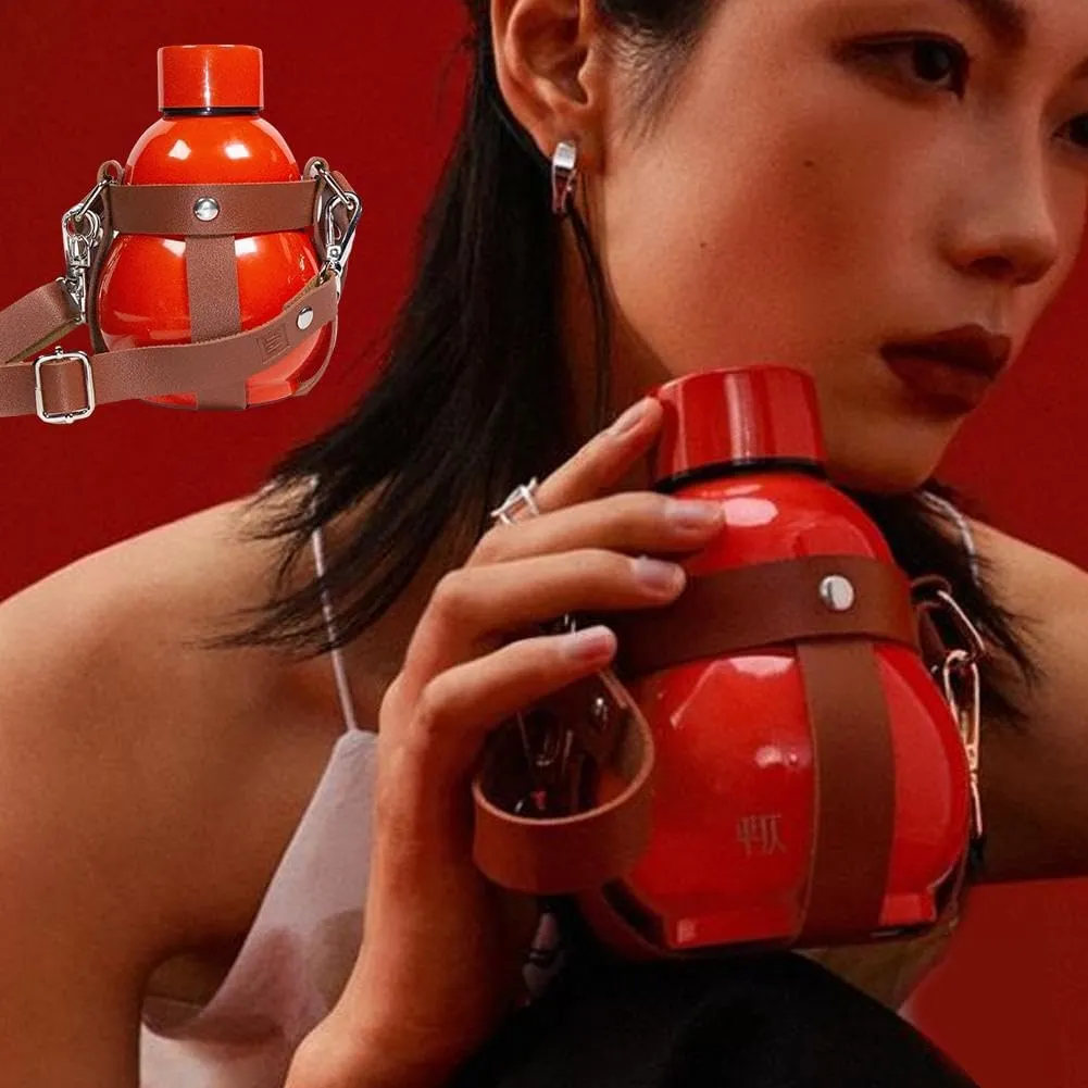 Gourd Water Bottle, Retro Style Gourd Sports Water Bottle, 316 Stainless Steel Winter Thermos Cup 280ml Travel Water Bottle, for Outdoor and Indoor, Valentine's Day Gifts (Red)