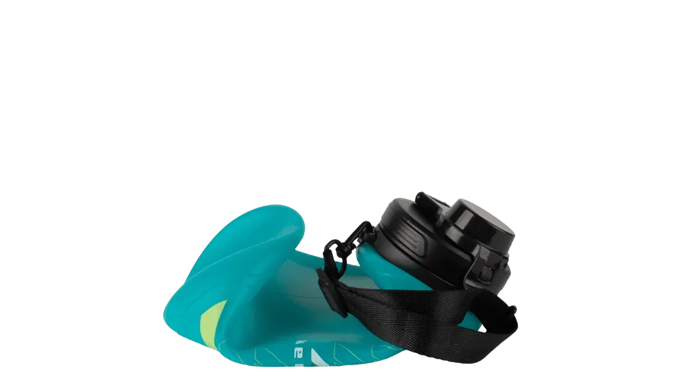 Grizzly & Kenai Collapsible 64oz Water Bottle