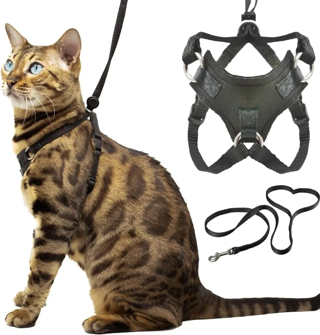Houdini™ Escape Proof Cat Harness and Leash Set by OutdoorBengal – Black, Medium Cat Harness for Walking