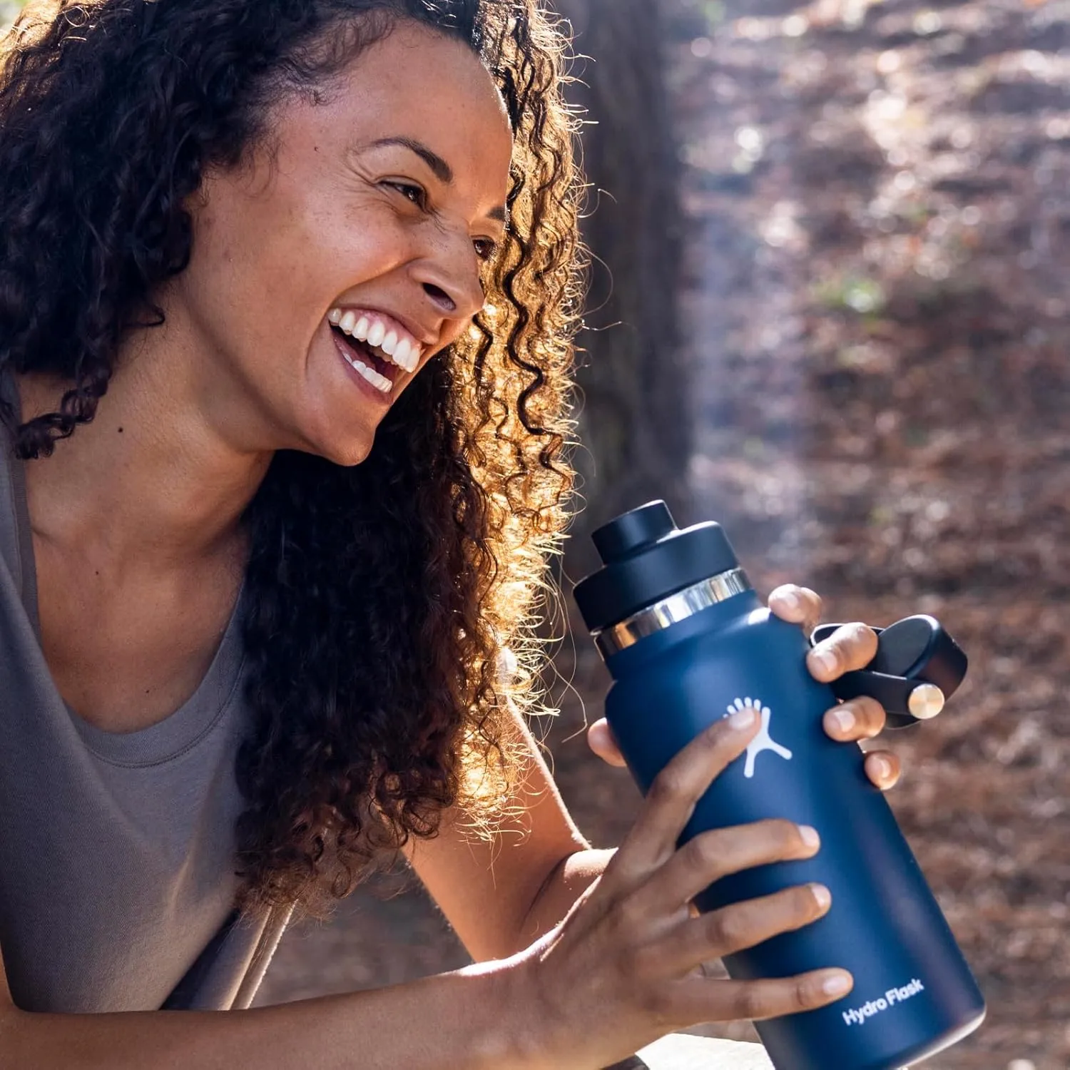 HYDRO FLASK Wide Mouth Chug Cap vacuum insulated stainless steel water bottle with leakproof closeable lid for cold water drinks, sports, travel, car and school