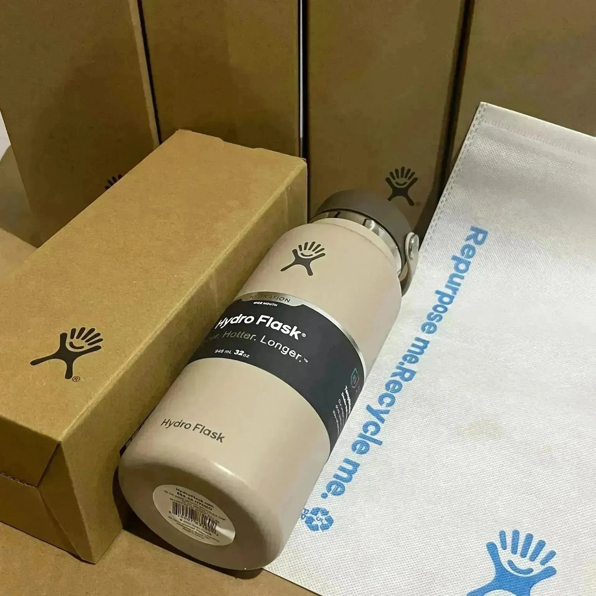 Hydroflask Wide Mouth Insulated Bottle (40 oz)