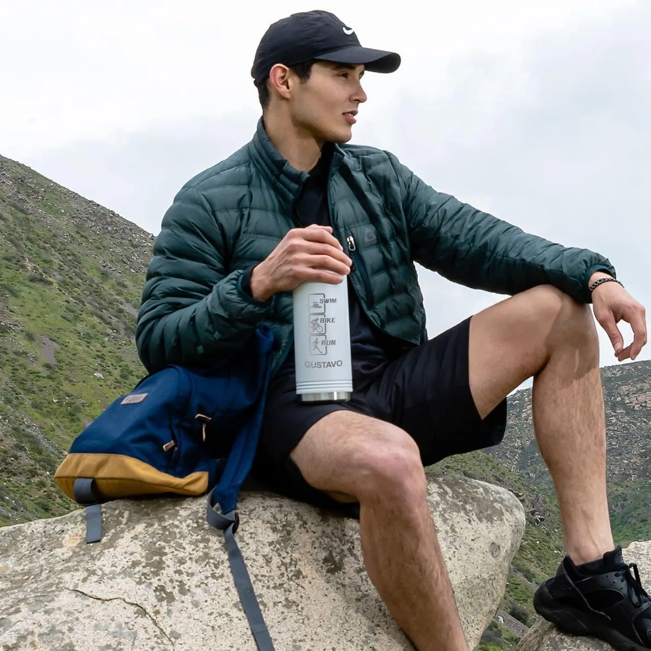 LaserGram Personalized Water Bottle, Great White Shark, Stainless Steel Double Wall Vacuum Insulated with Flip Top Straw, Custom Engraved Gift (40oz / 1180ml Black)