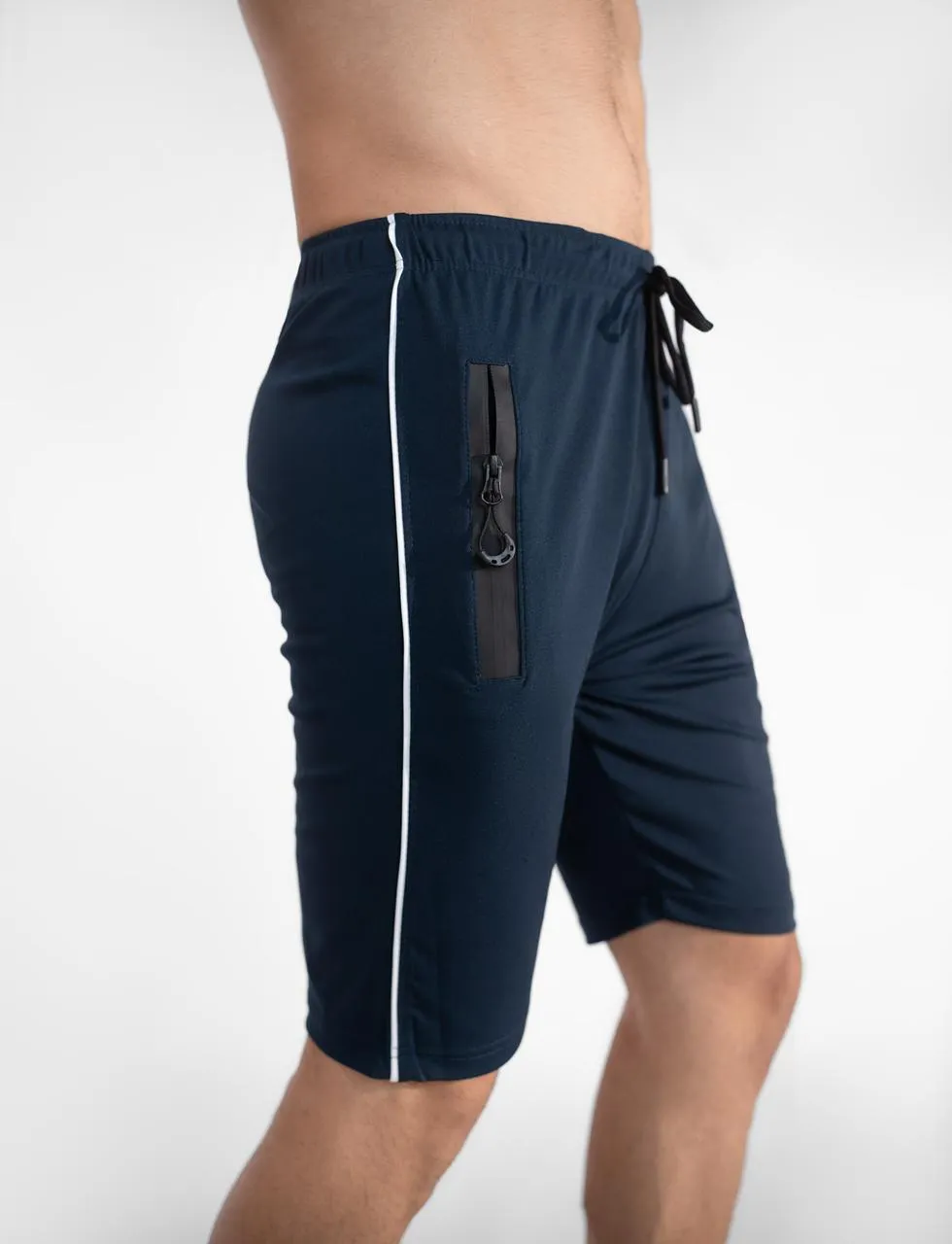 Linecut Shorts - Dark Green