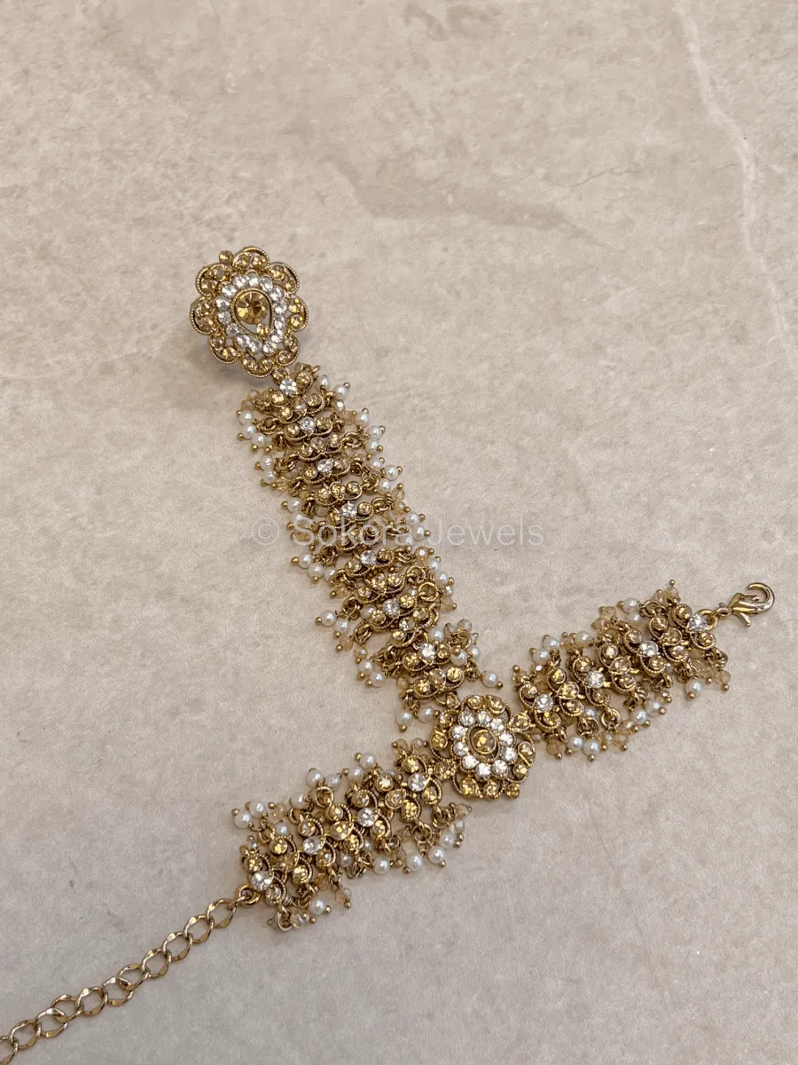 Mandi Hand harness -  Clear and Gold