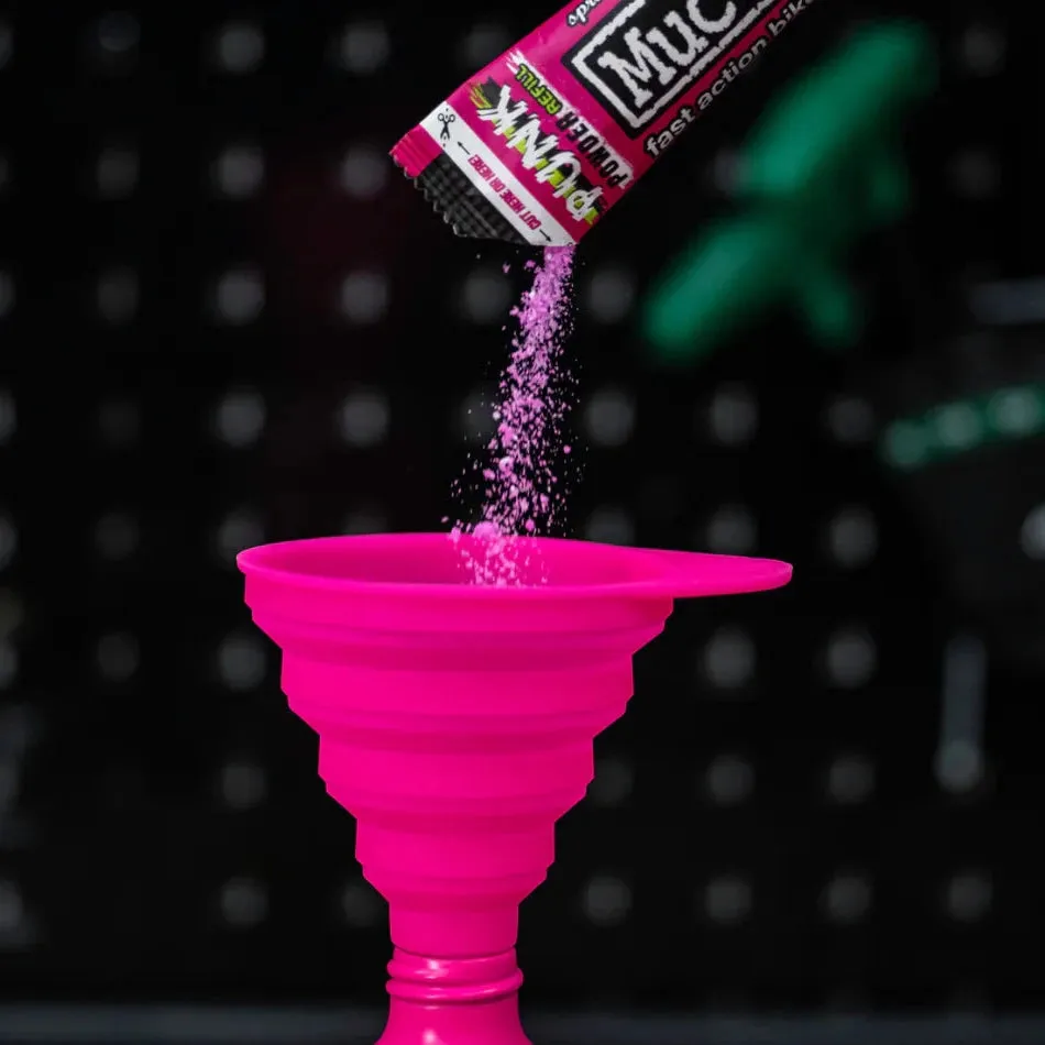Muc-Off Collapsible Silicone Funnel