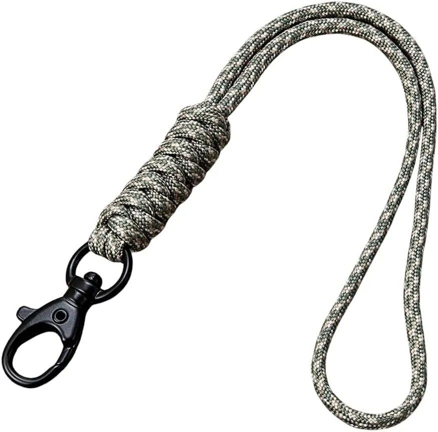Outdoor Rock Climbing Keychain Handmade Paracord Clip Buckle Keychains Tactical Survival Tool Carabiner Hook Cord