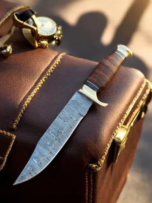Poshland Custom Handmade Damascus Steel Inches Hunting Knife - Perfect Grip lesather Handle with Brass fitting (REG-592)