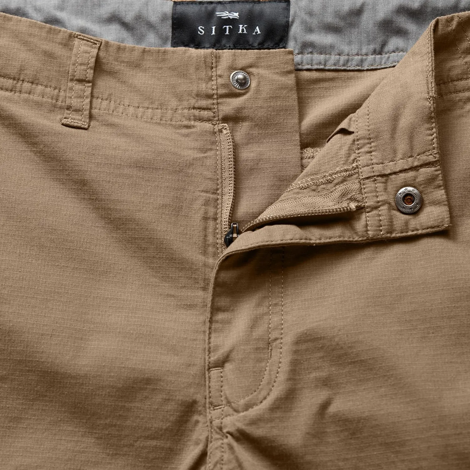 SITKA Gear Men Tarmac Lightweight 8" Short