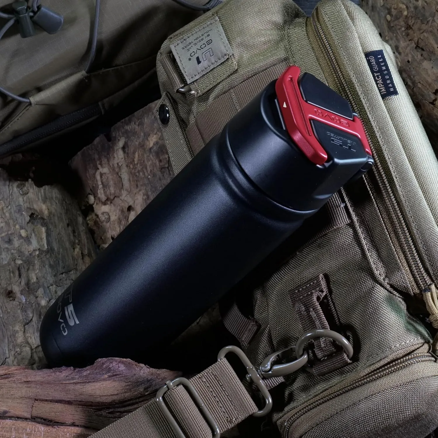T5 Bottle, Vacuum Insulated, Magnetic Handle, Stainless Steel with Surround Insulated Lid (Black/Red, 24 oz)