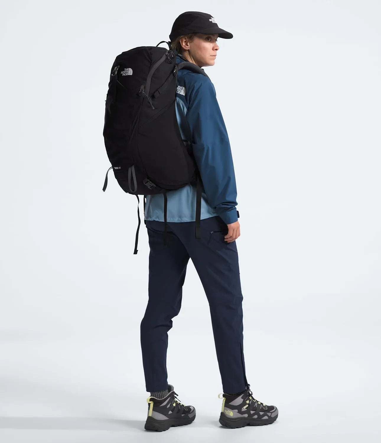 THE NORTH FACE Terra 40, TNF Black/Asphalt Grey, Small/Medium