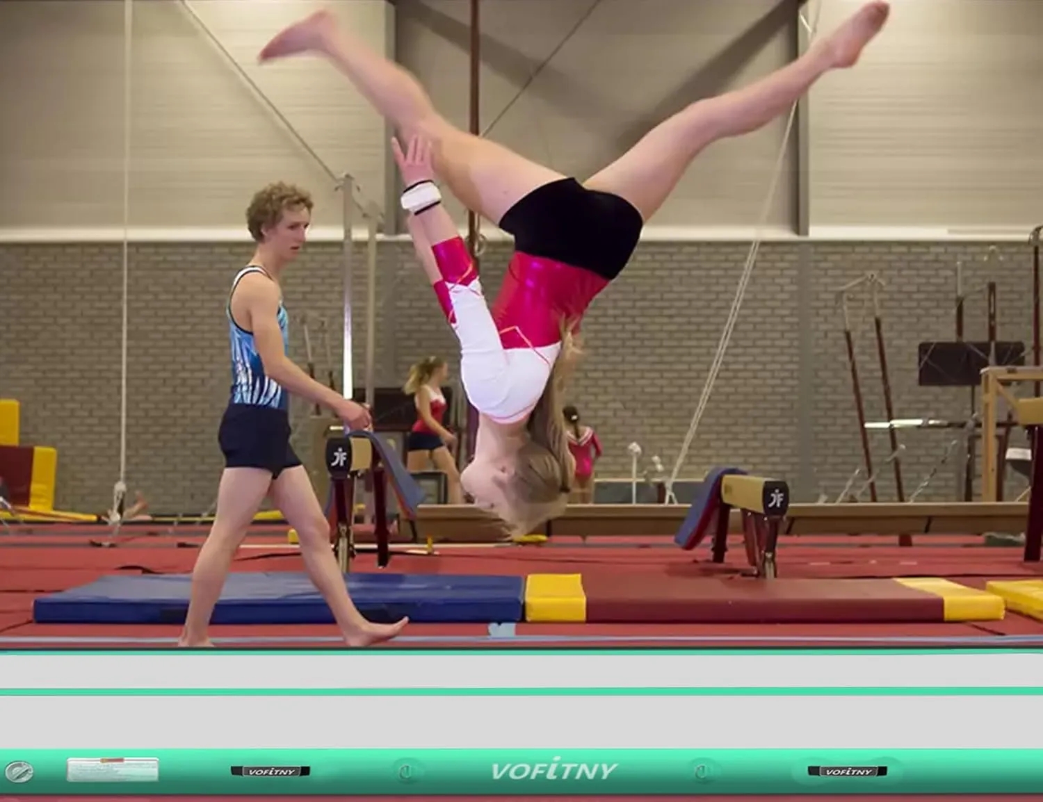 VOFiTNY All Purpose Gymnastics Mat 6.6/10/13/16/20 ft Sturdy Inflatable Tumble Track for Home/Gym