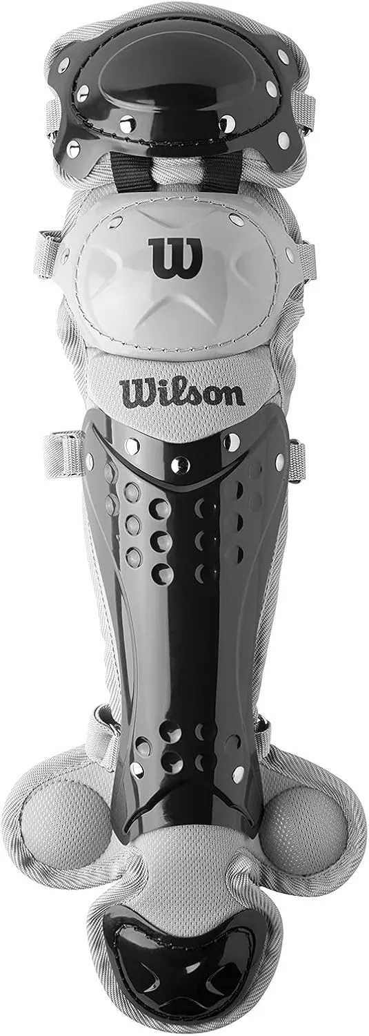 WILSON C200 Youth 3-Piece Catcher's Gear Set