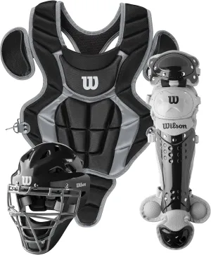 WILSON C200 Youth 3-Piece Catcher's Gear Set